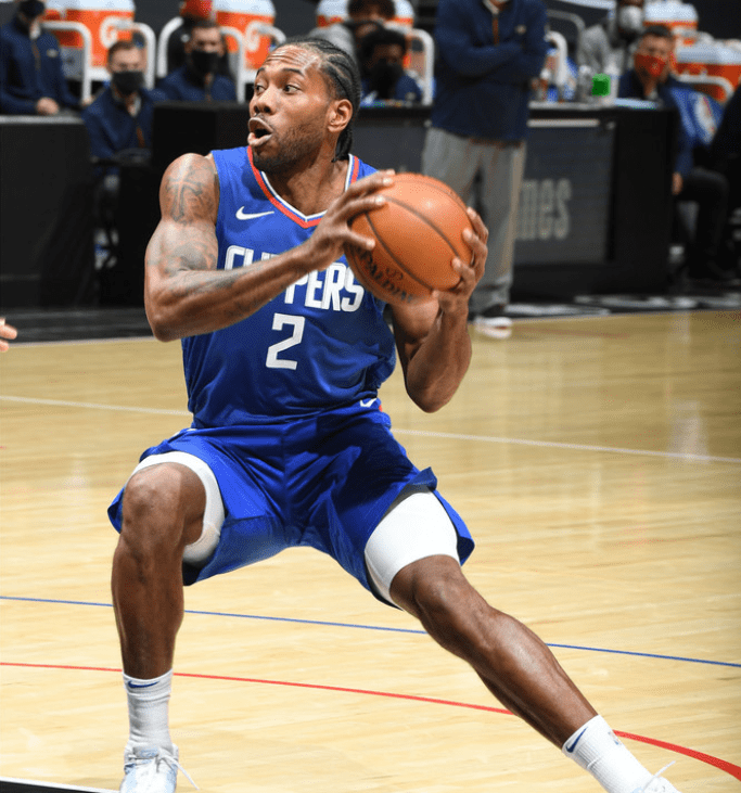 袖口做轻微 袖口做轻微