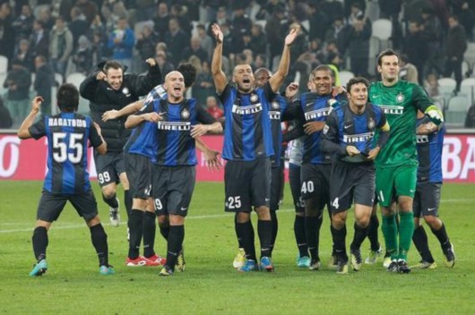 通过稳健的 通过稳健的